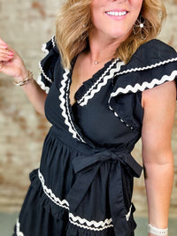 Sarahmarie Wavy Trim Midi Dress