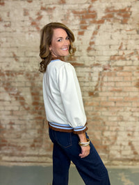 Ulises Ruffle Trim Top