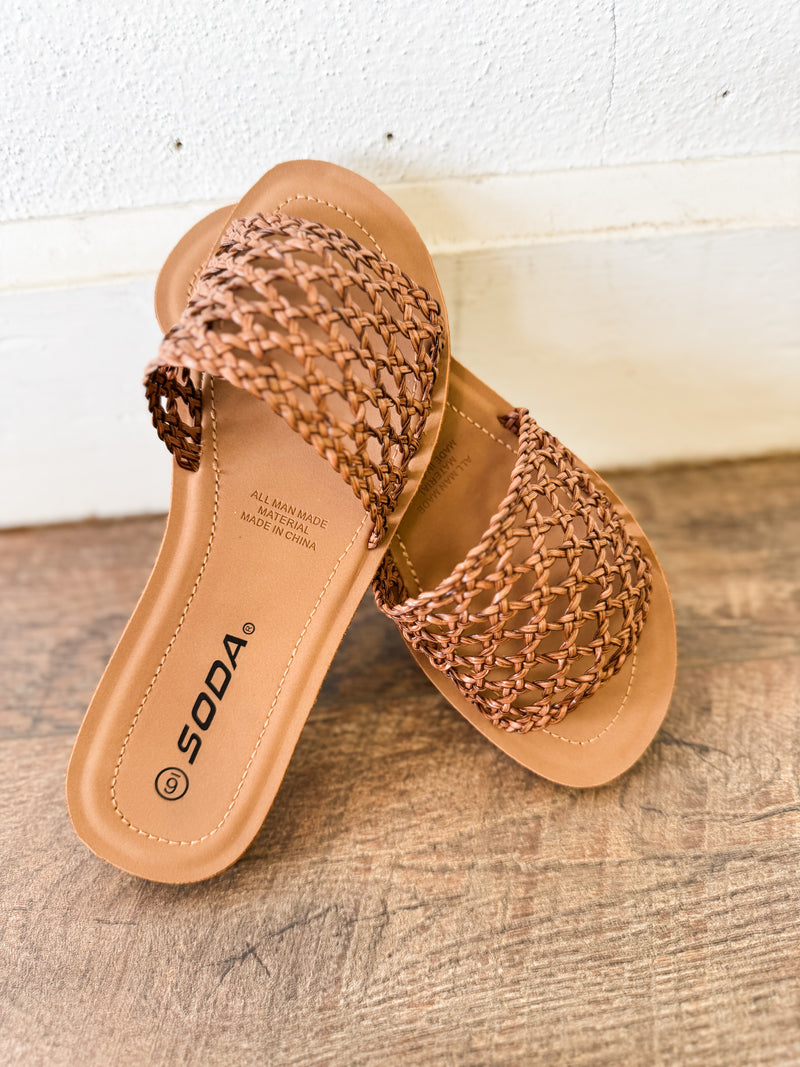 Calderon Lattice Woven Sandals