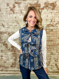 Carver Bow Vest