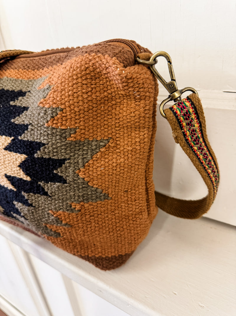 Johnny Aztec Crossbody