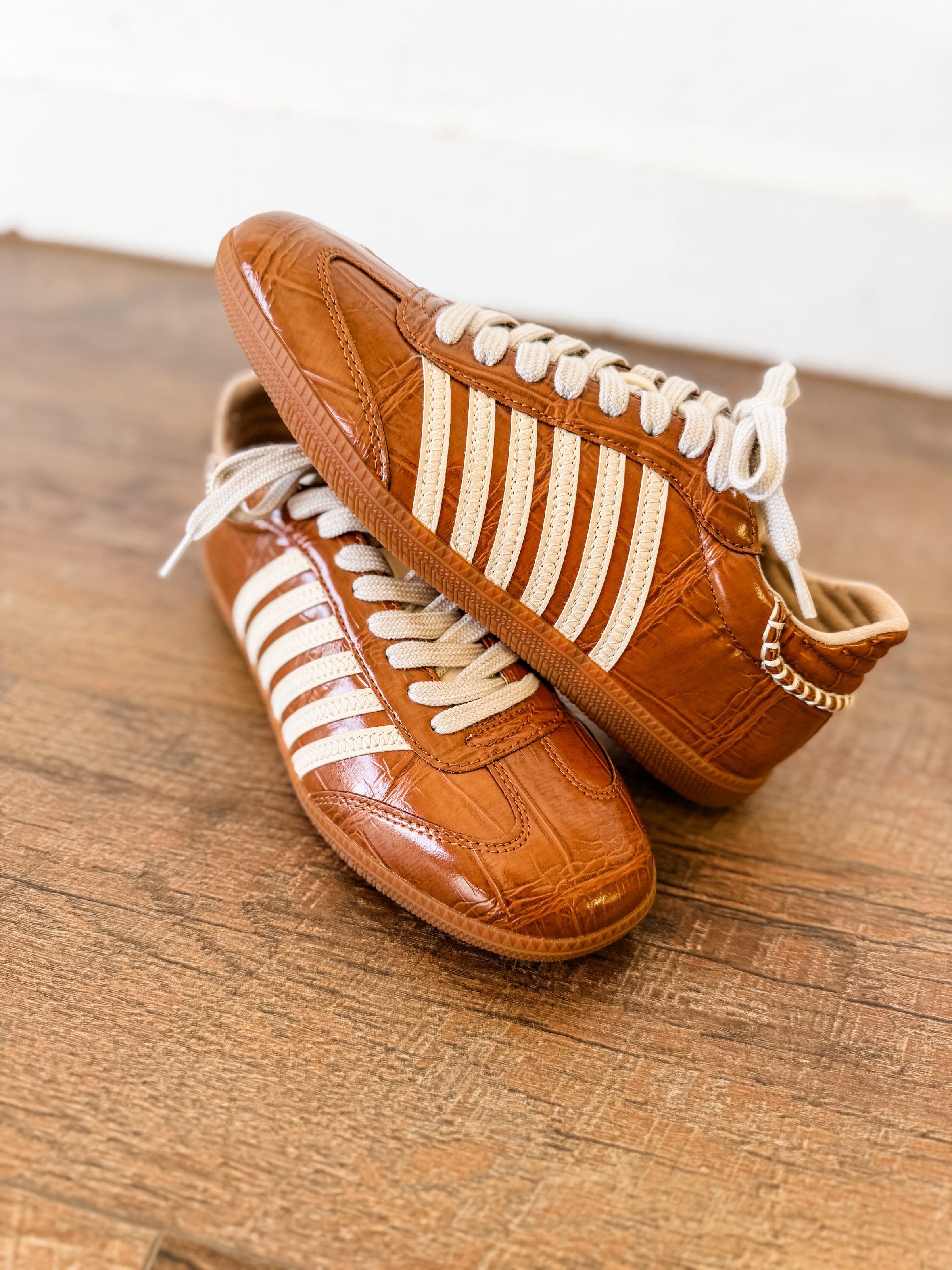 Shu Shop Stella Sneaker | Camel