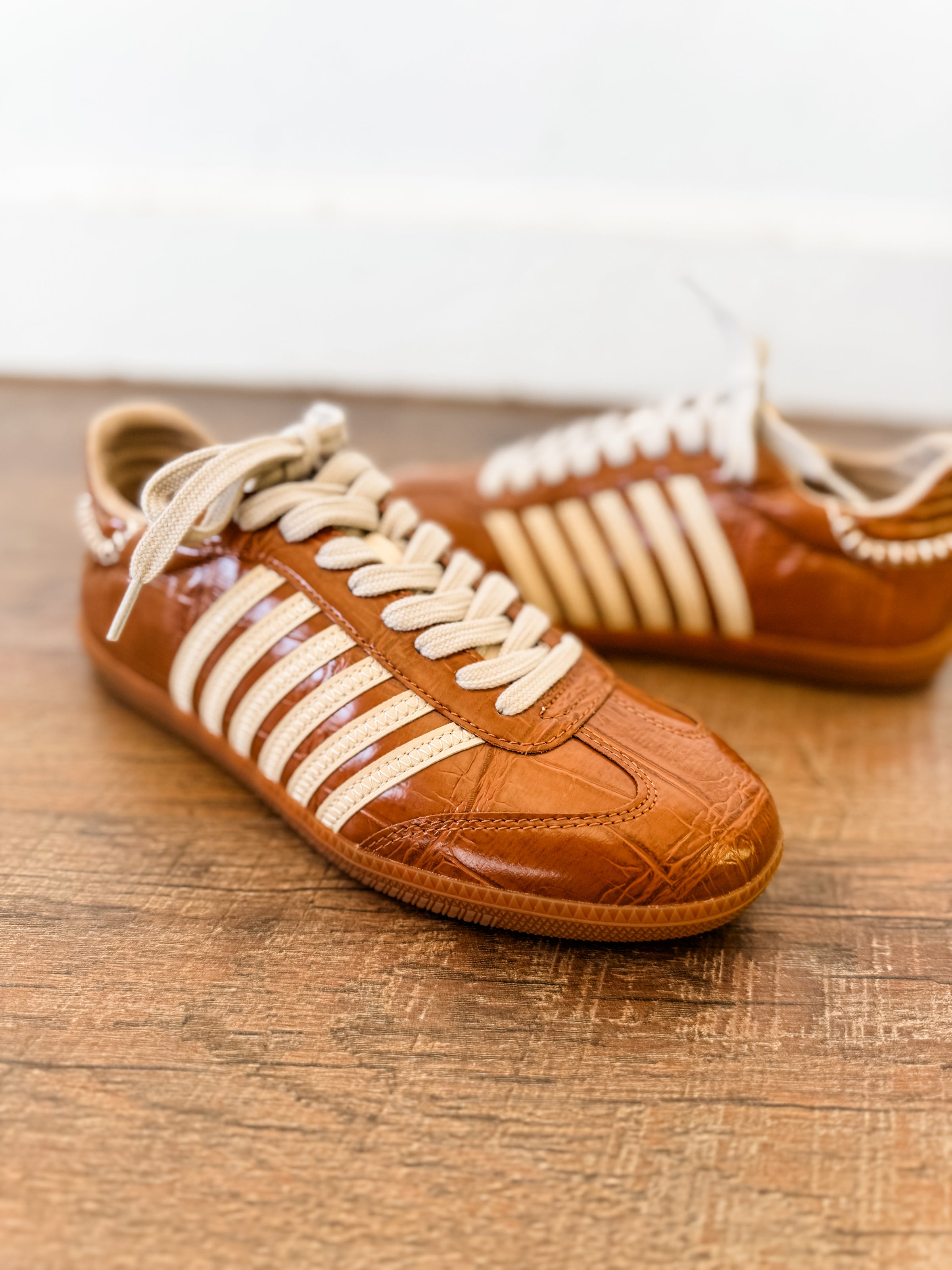 Shu Shop Stella Sneaker | Camel