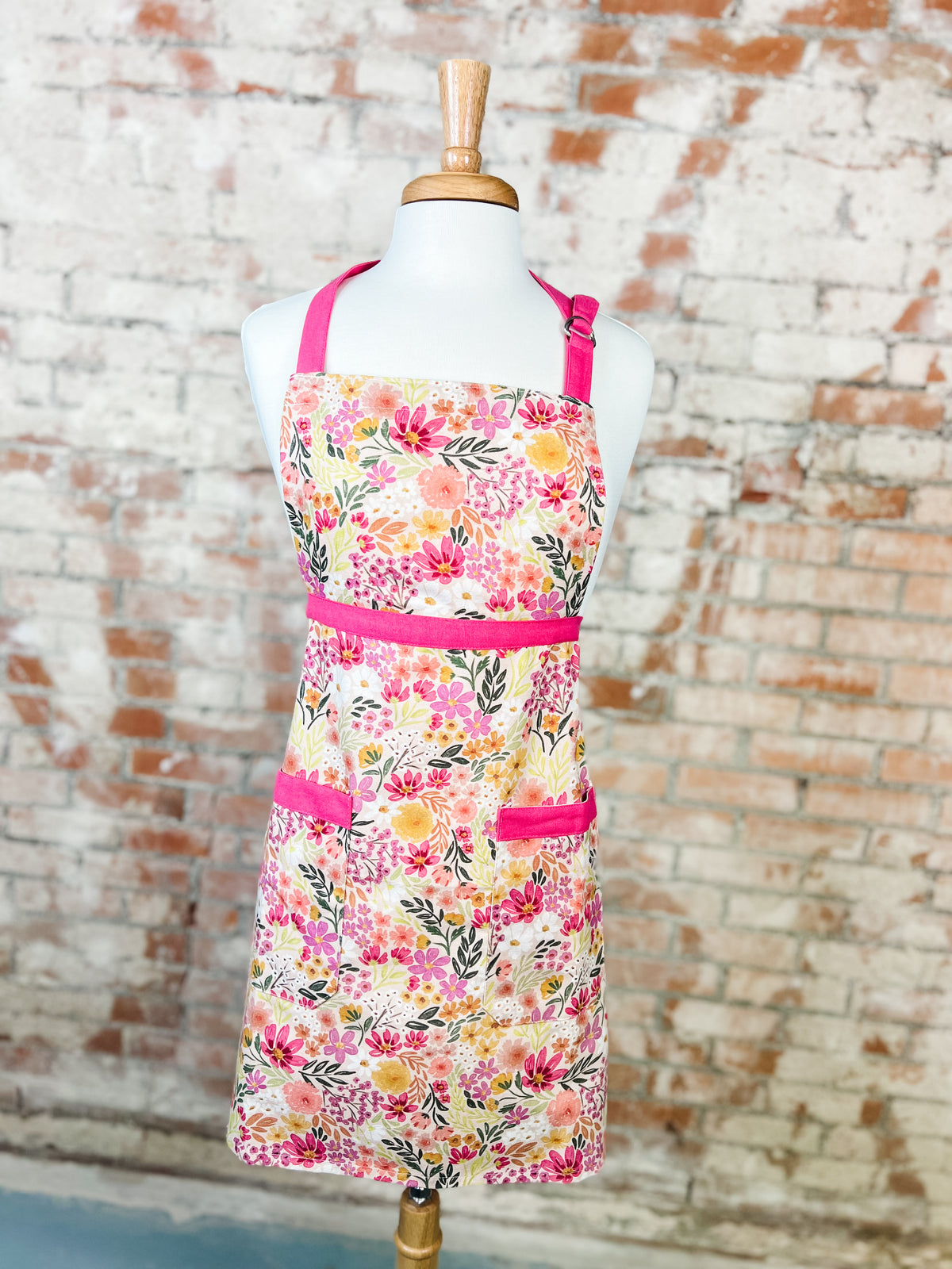 Summer Apron Collection