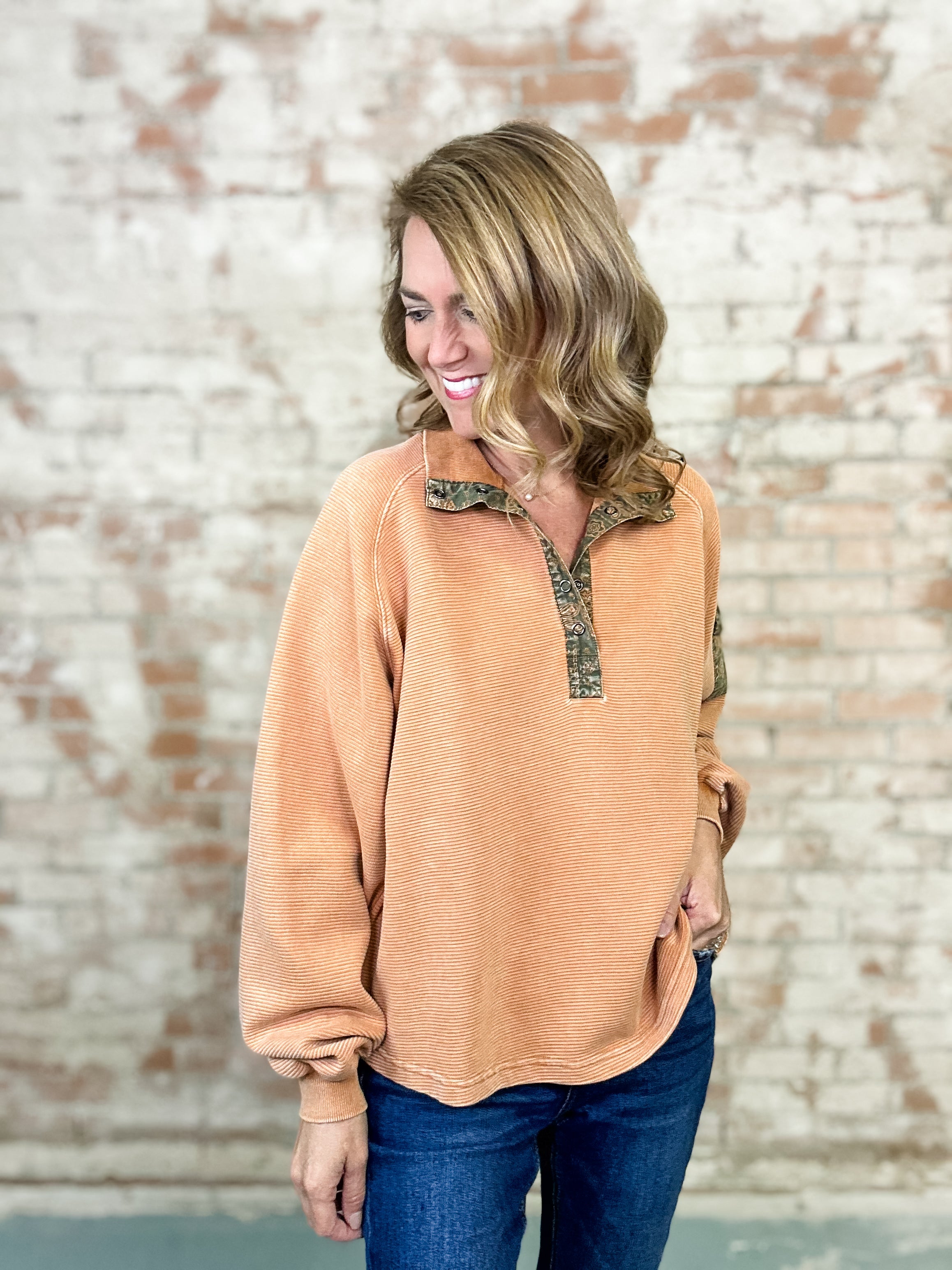 Greta Rib Washed Pullover
