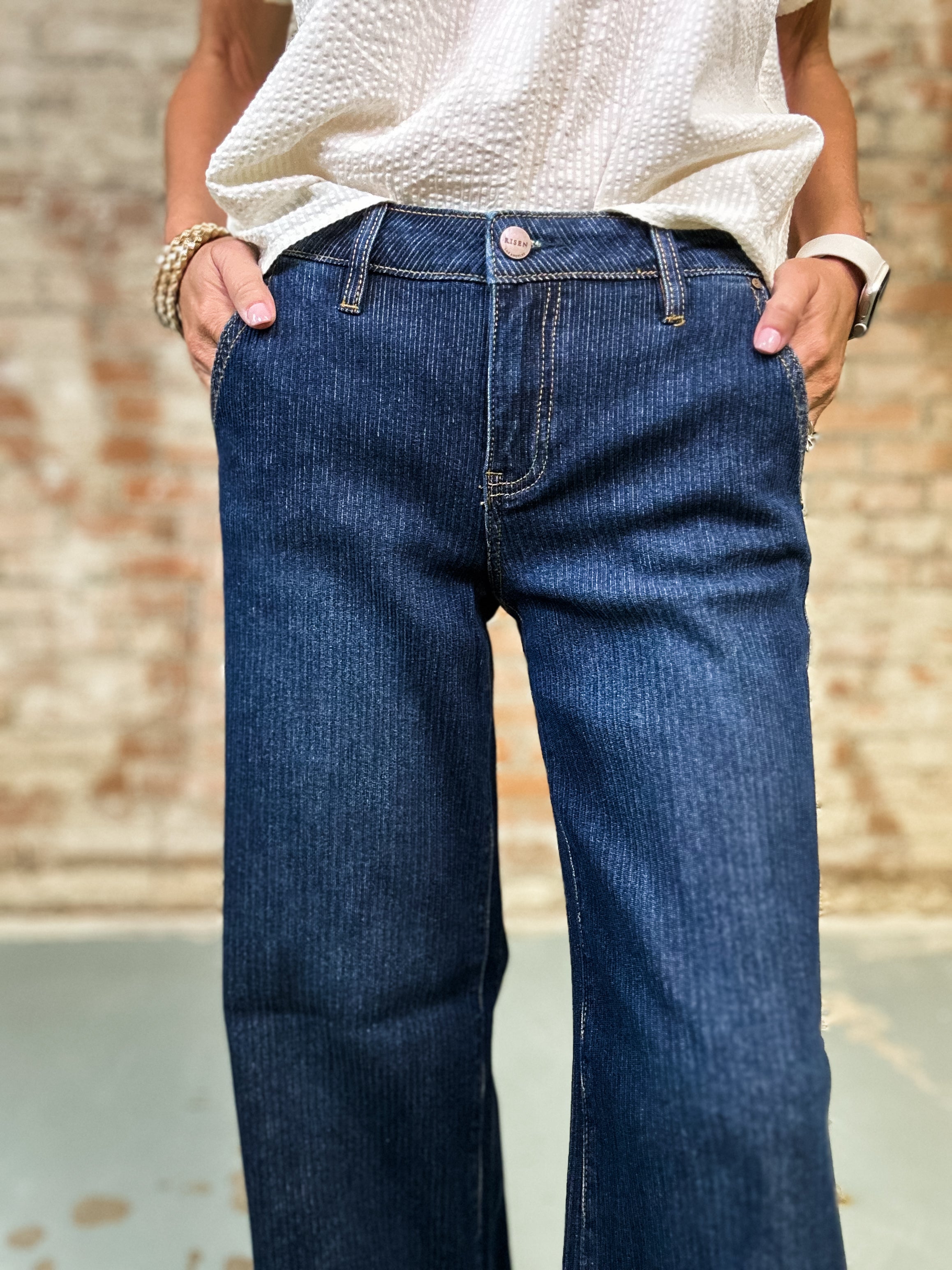 Amara Hem Jeans