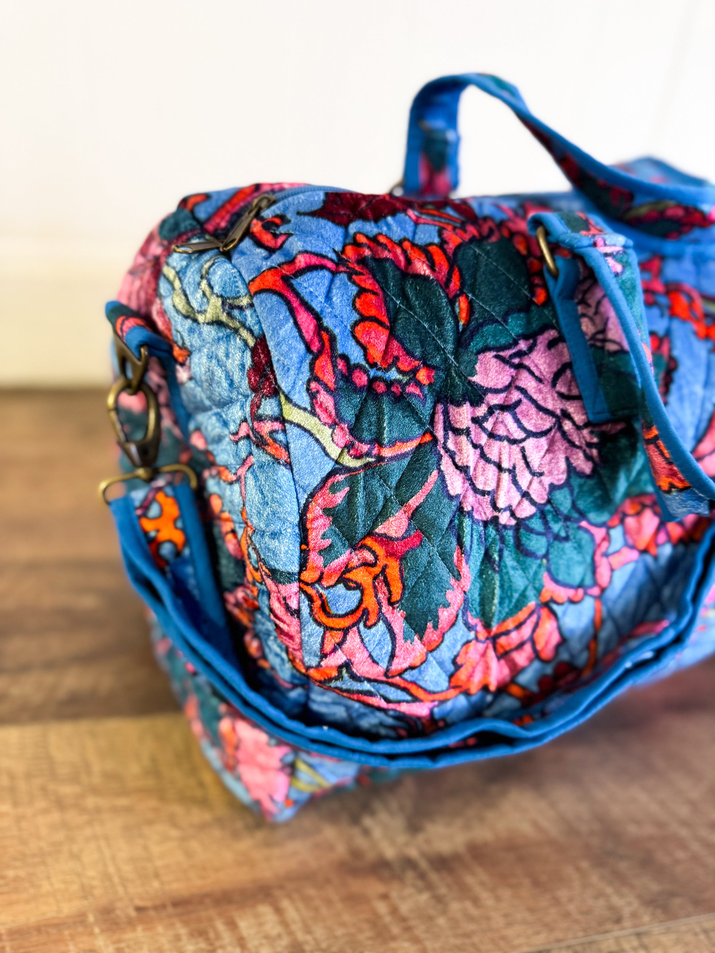Vexa Velvet Floral Bag