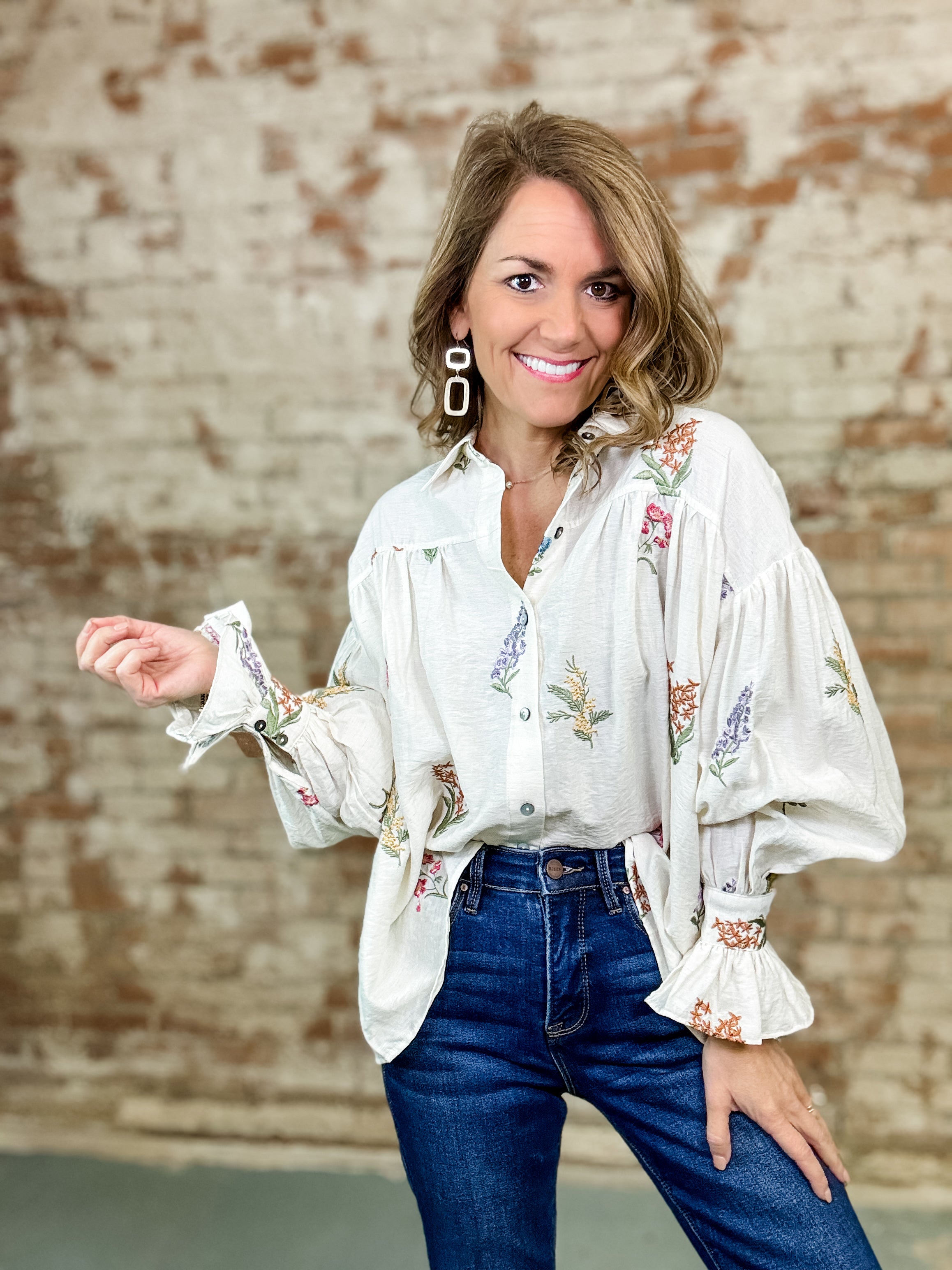 Edalia Floral Embroidered Top