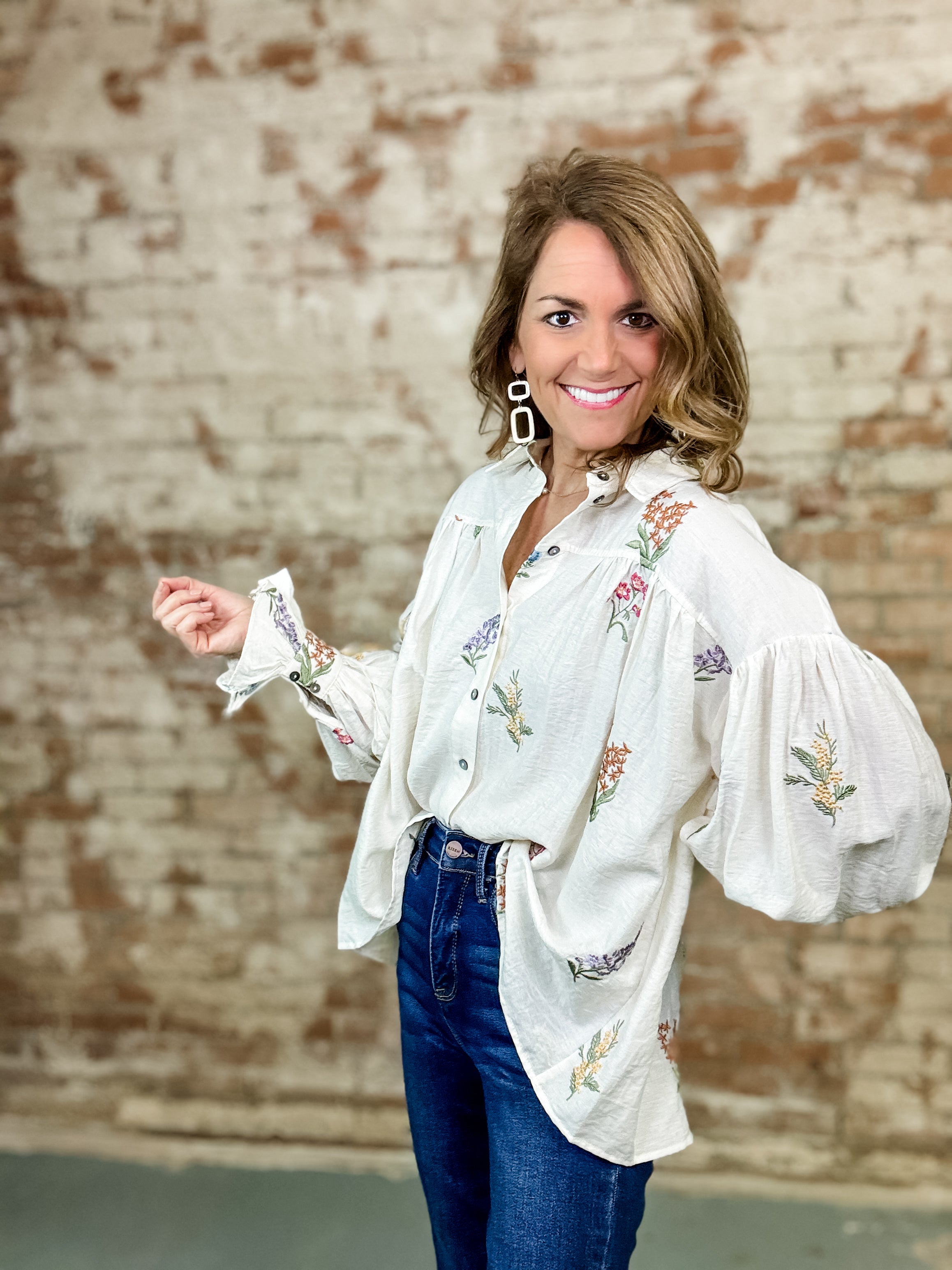 Edalia Floral Embroidered Top
