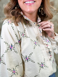 Veniza Floral Embroidered Top