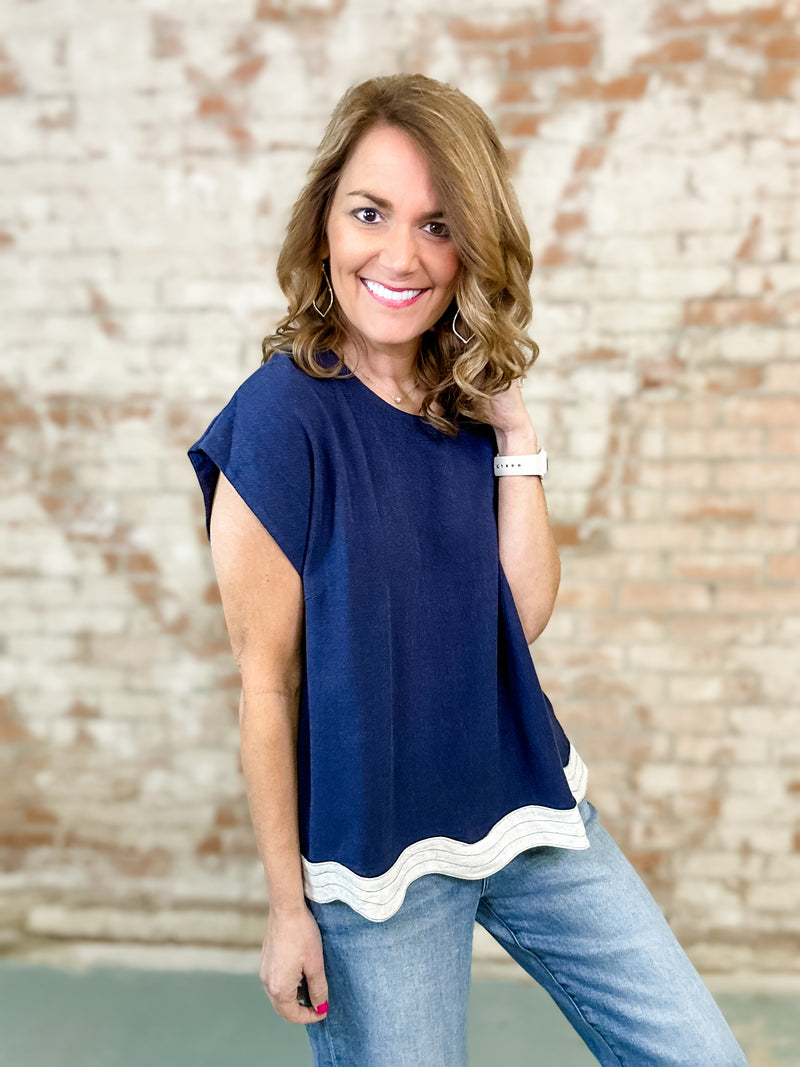 Mindy Contrast Scallop Hem Top