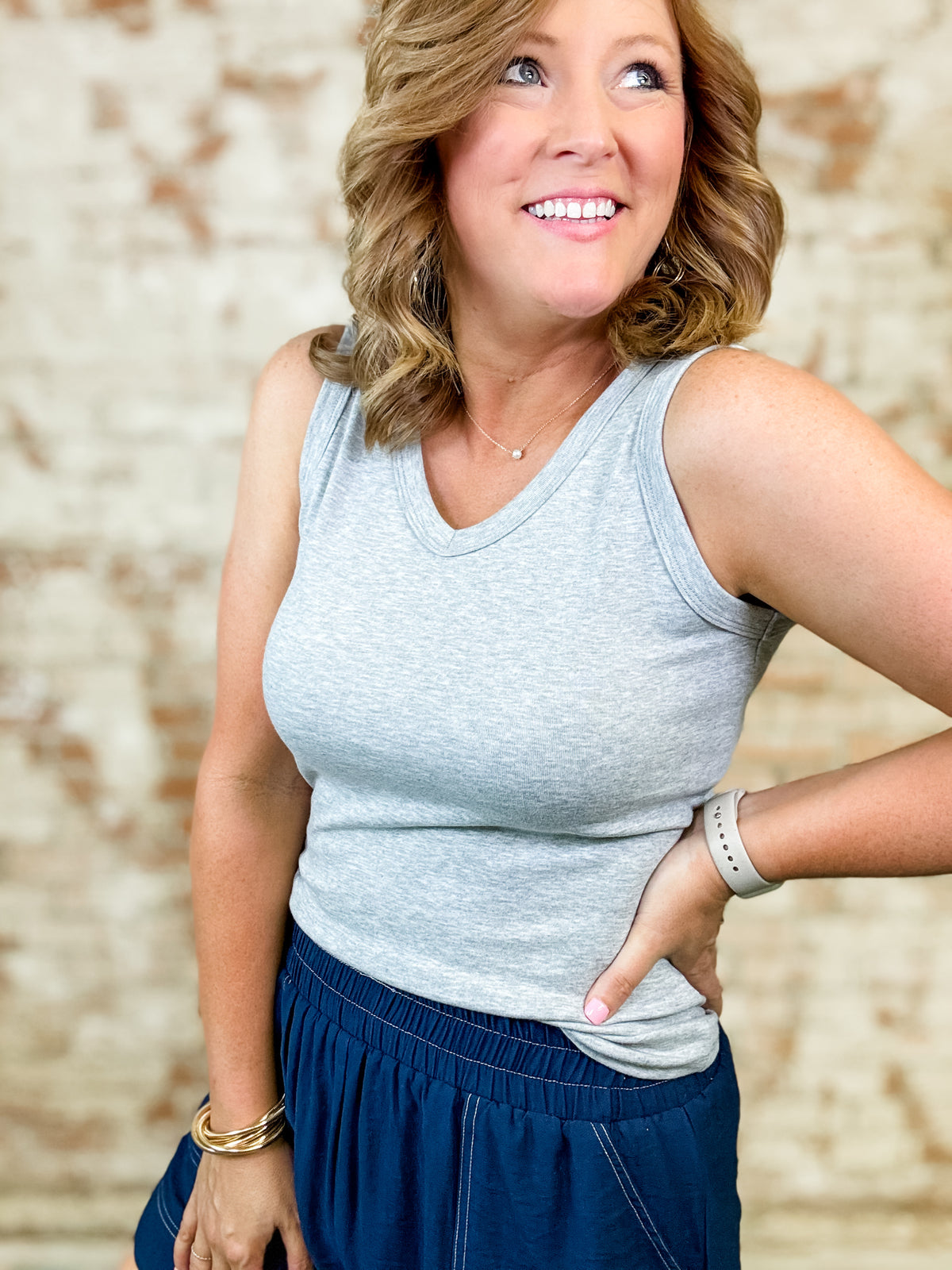 Heather V-Neck Sleeveless Top