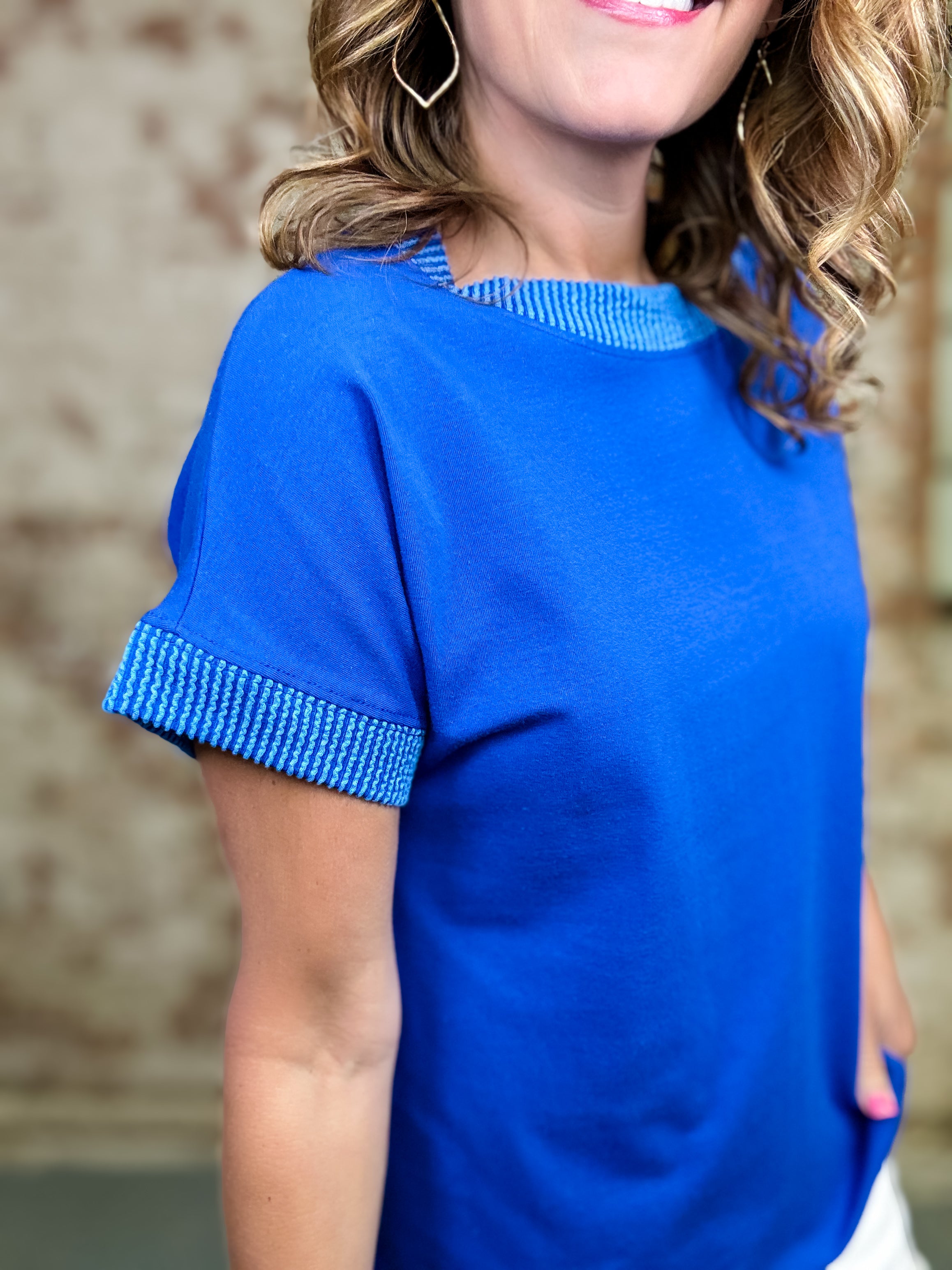 Lamar Solid Top