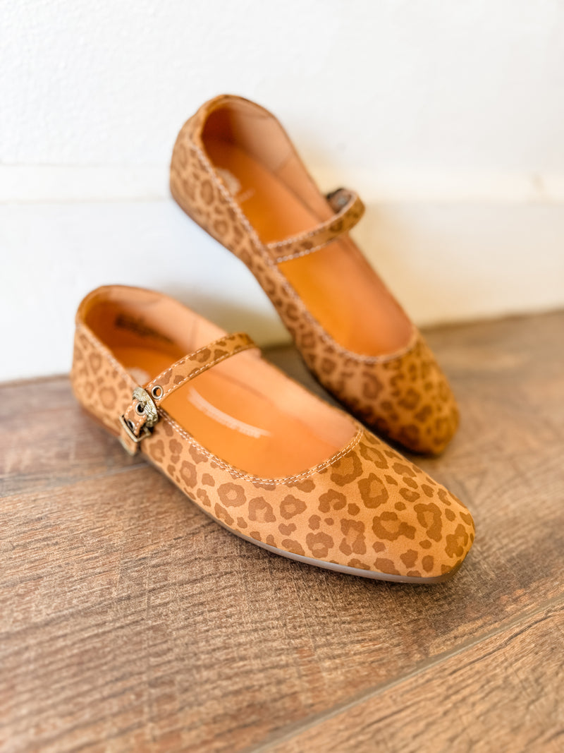 Yellowbox Collin Leopard