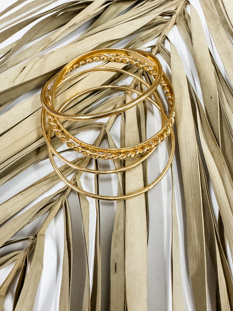 Classic Fashion Gold Bangle Set