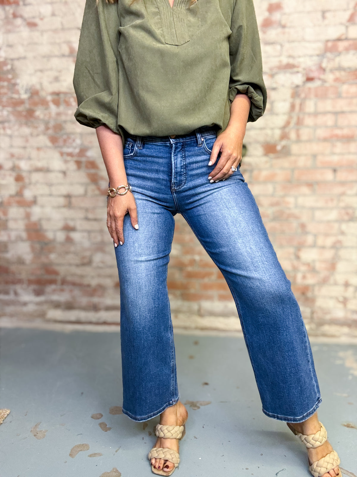 Sean Midrise Cropped Jeans
