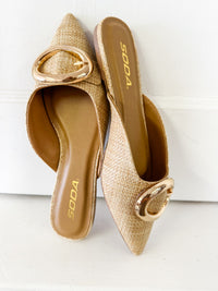 Justina Natural Flat