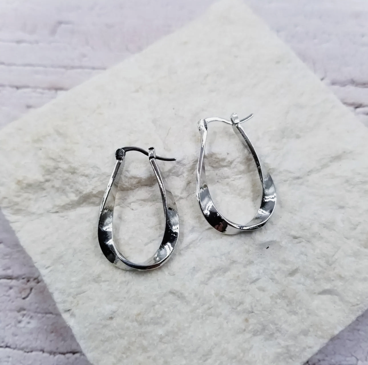 Evelynn Elliptical Earrings