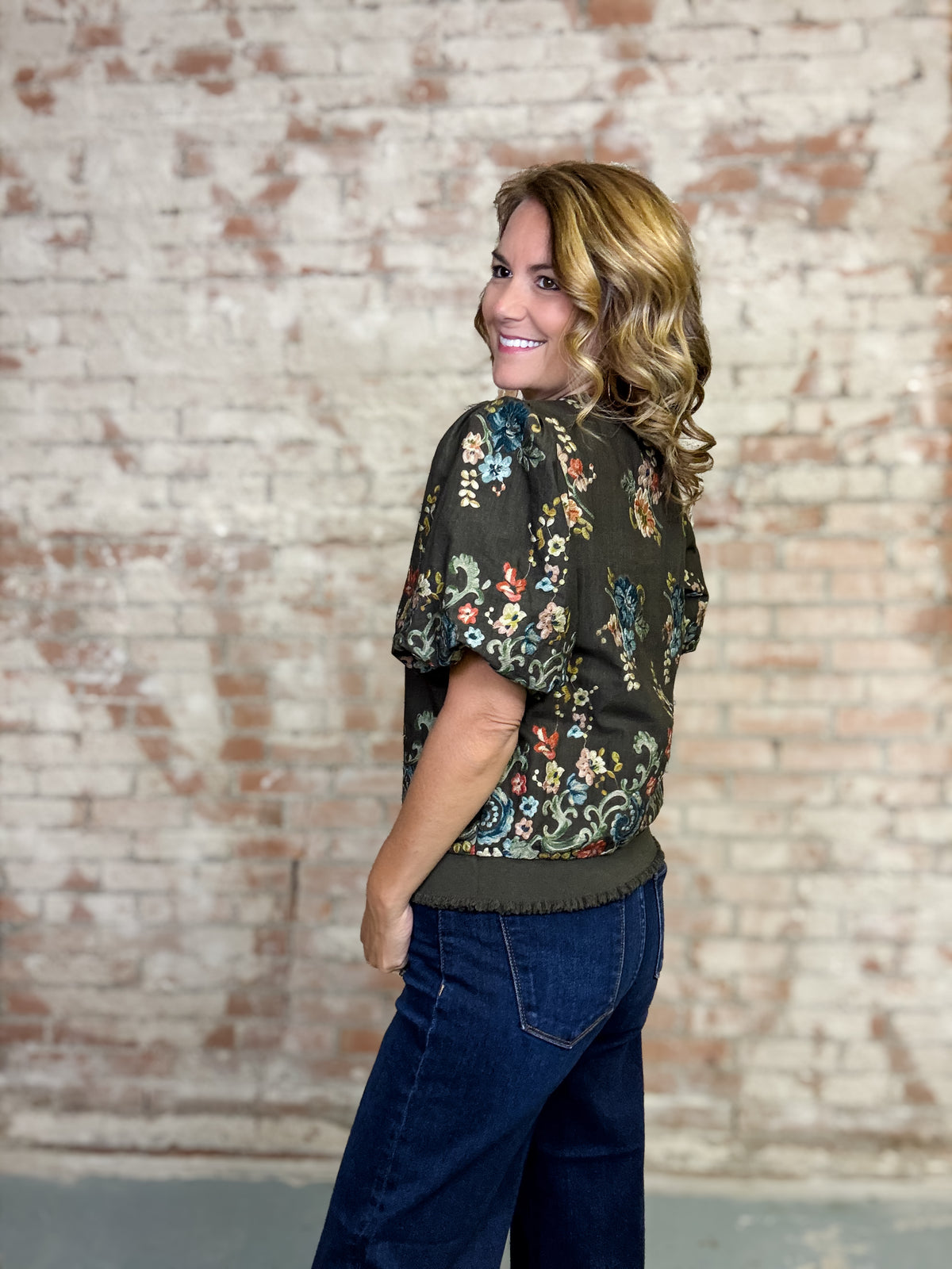 Shelly Embroidery Top