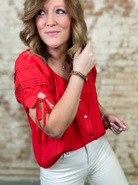 Deanna Scallop Sleeve Top