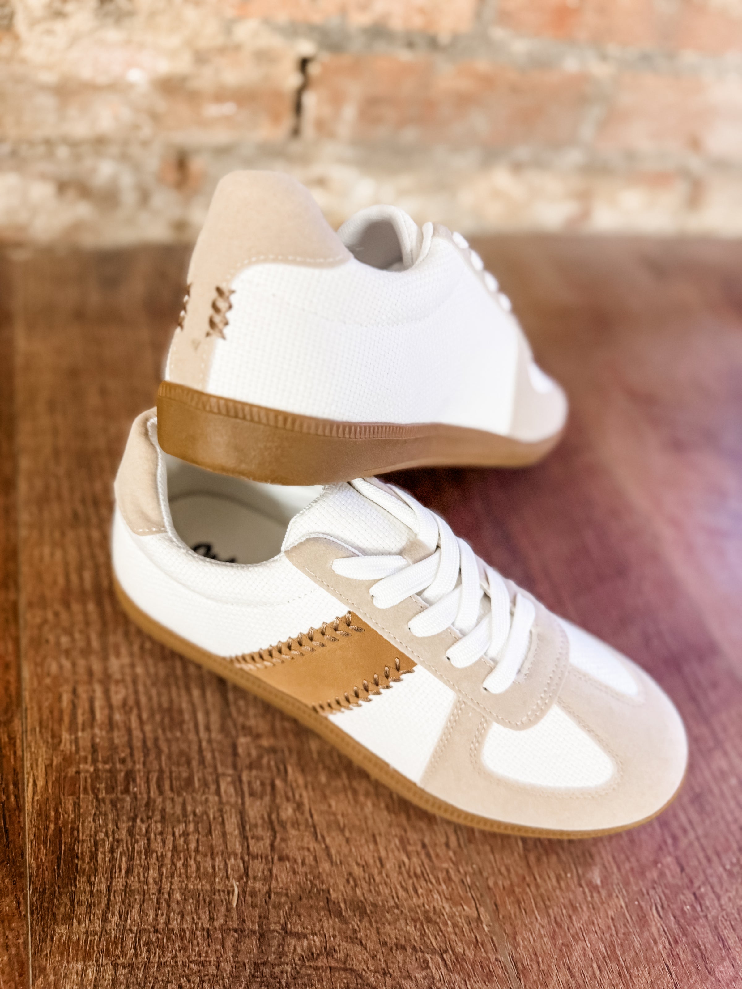 Outwoods Gage Sneaker