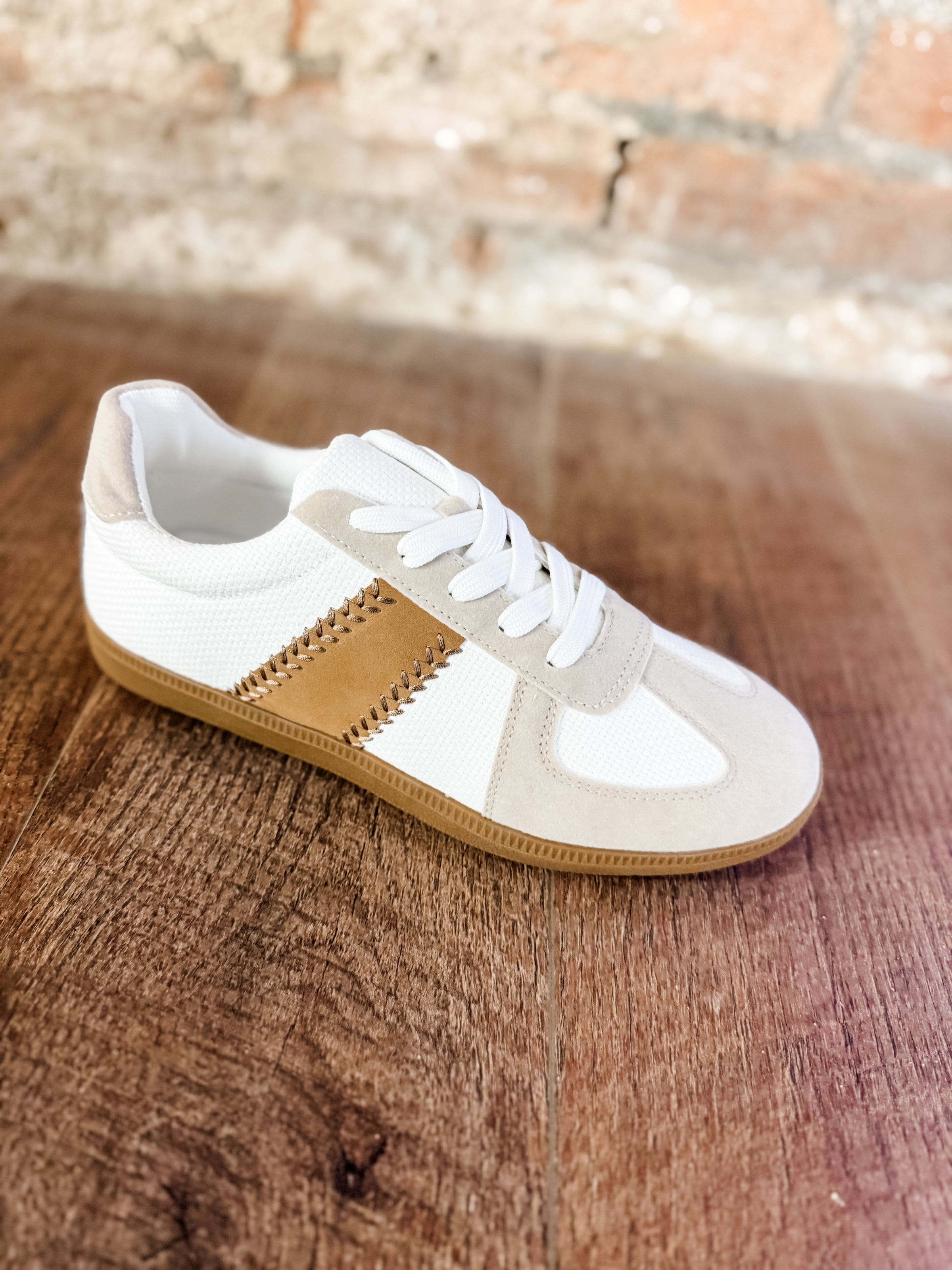 Outwoods Gage Sneaker