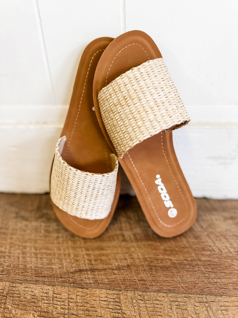 Efron Bone Sandal