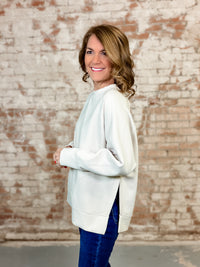 Elowyn Round Neck Pullover