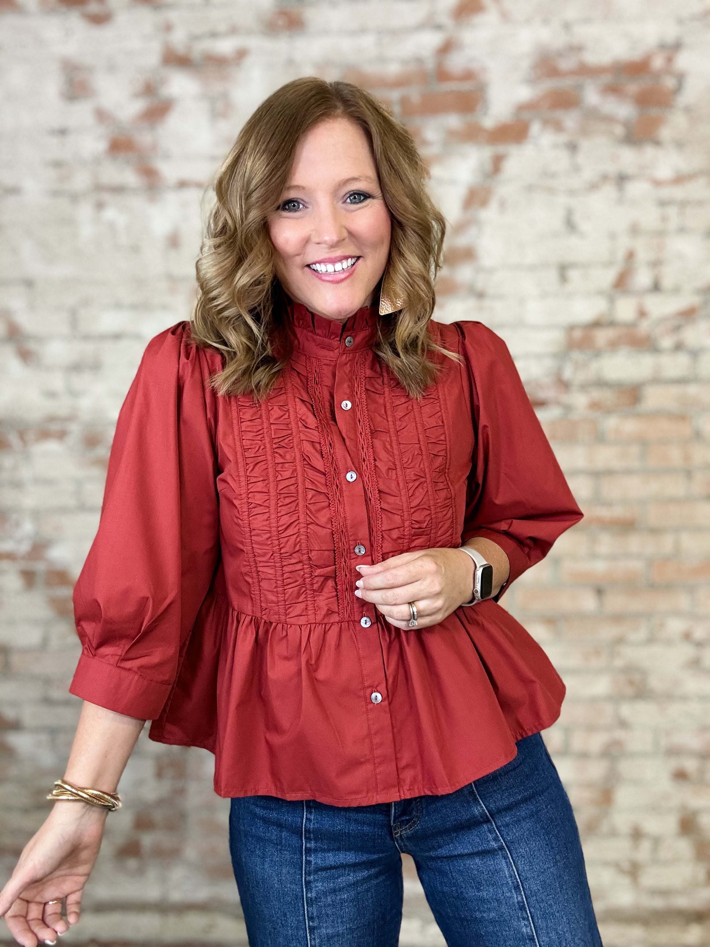 Lecia Frill Accent Top