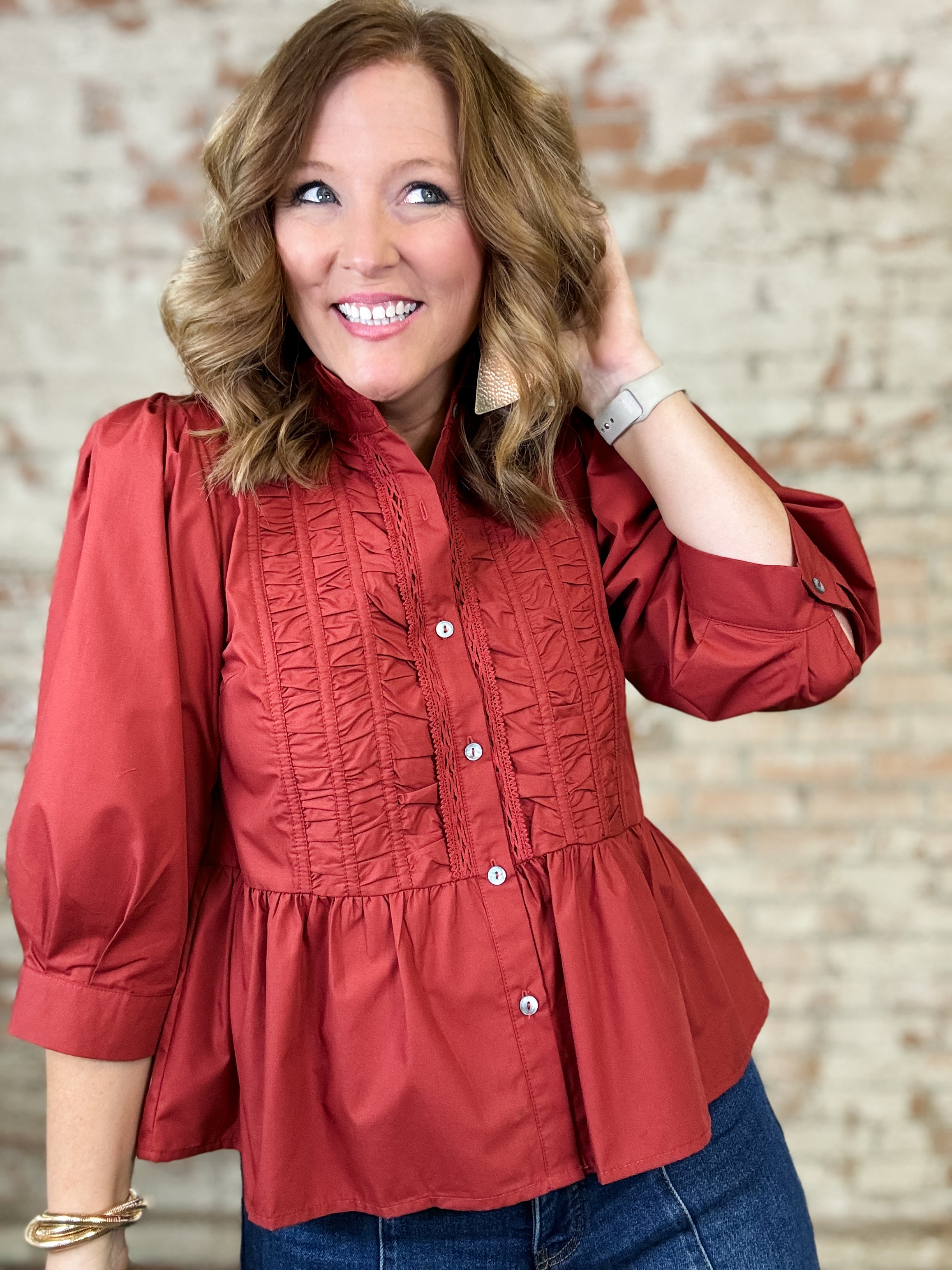 Lecia Frill Accent Top
