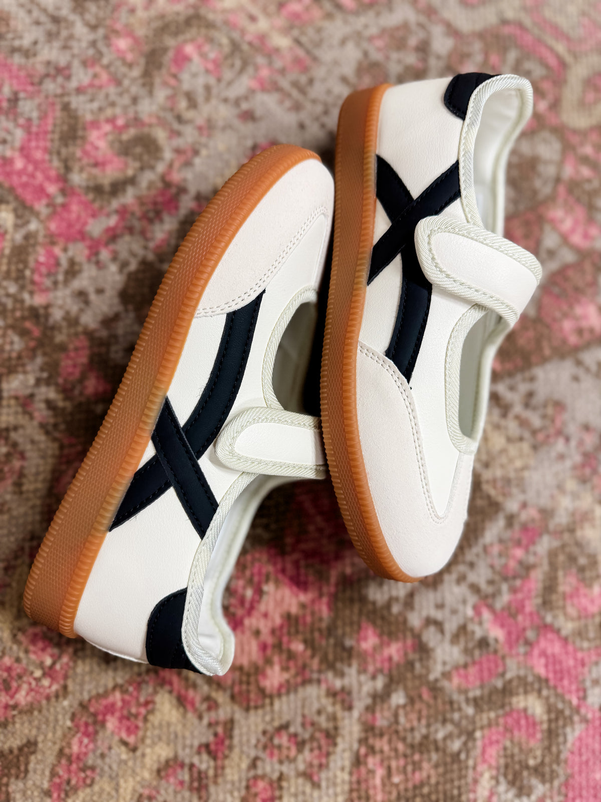 Lorenzia Velcro Sneakers