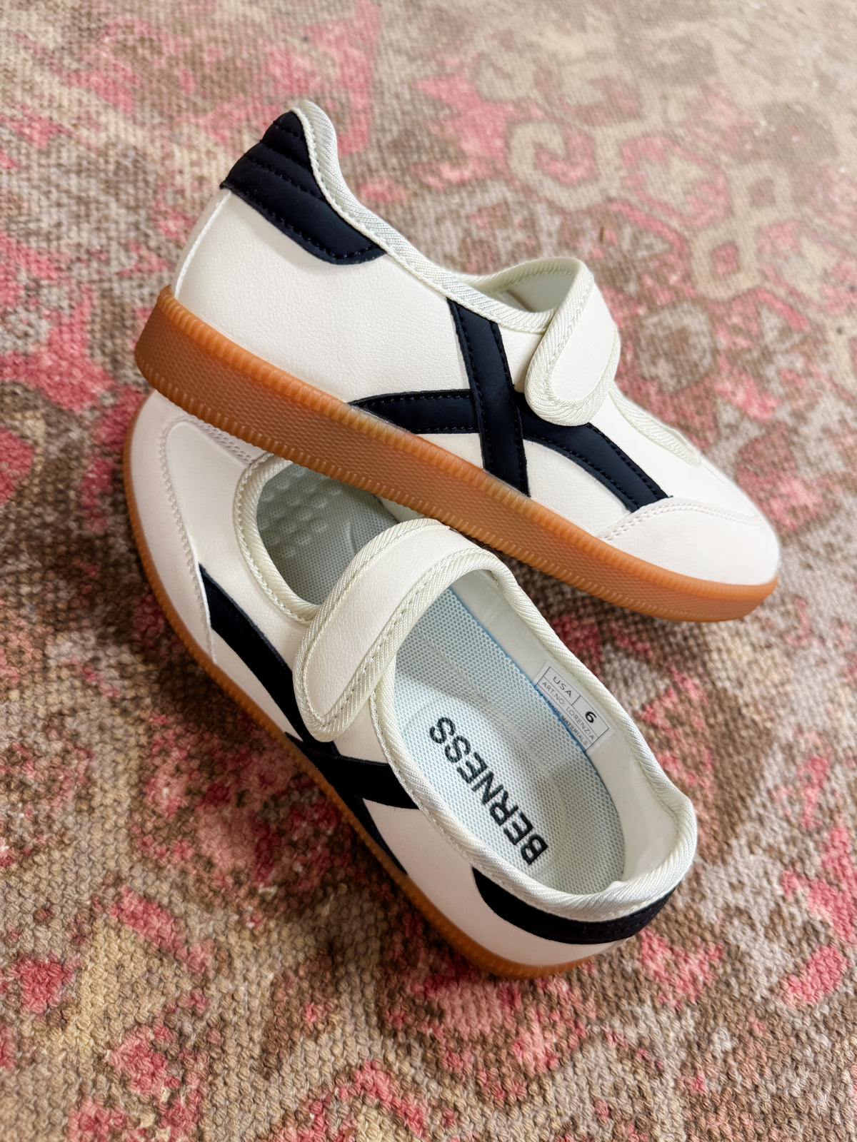 Lorenzia Velcro Sneakers