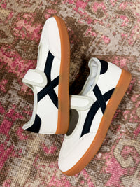 Lorenzia Velcro Sneakers