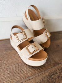Darcy Platform Sandal