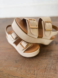Darcy Platform Sandal