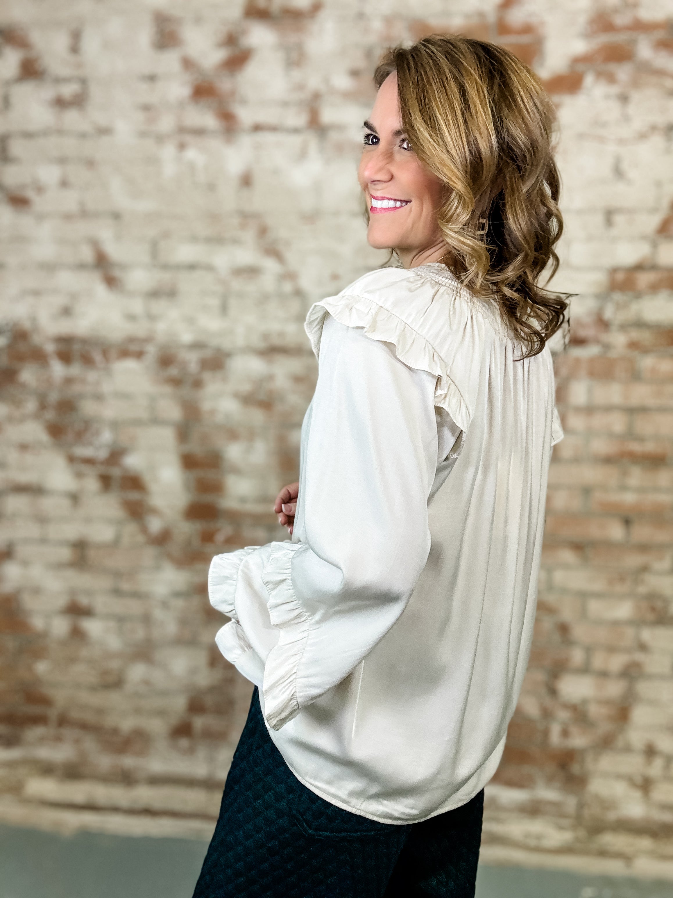 Kiera Peasant Style Top