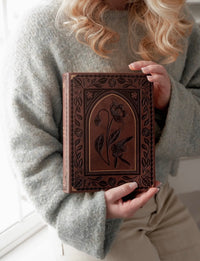 ESV Journaling Bible | Palma Theme