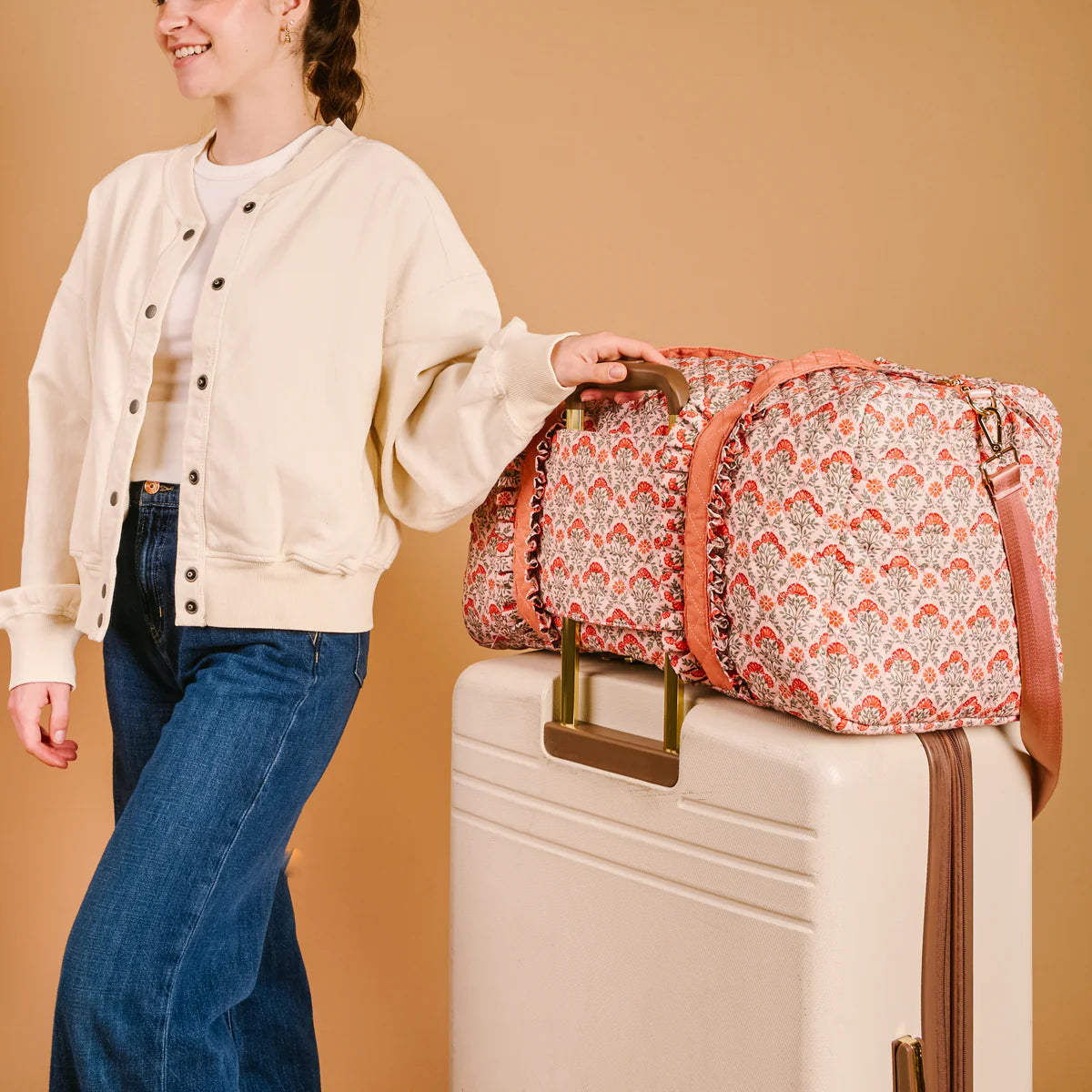 Everbloom Quilted On The Go Bag