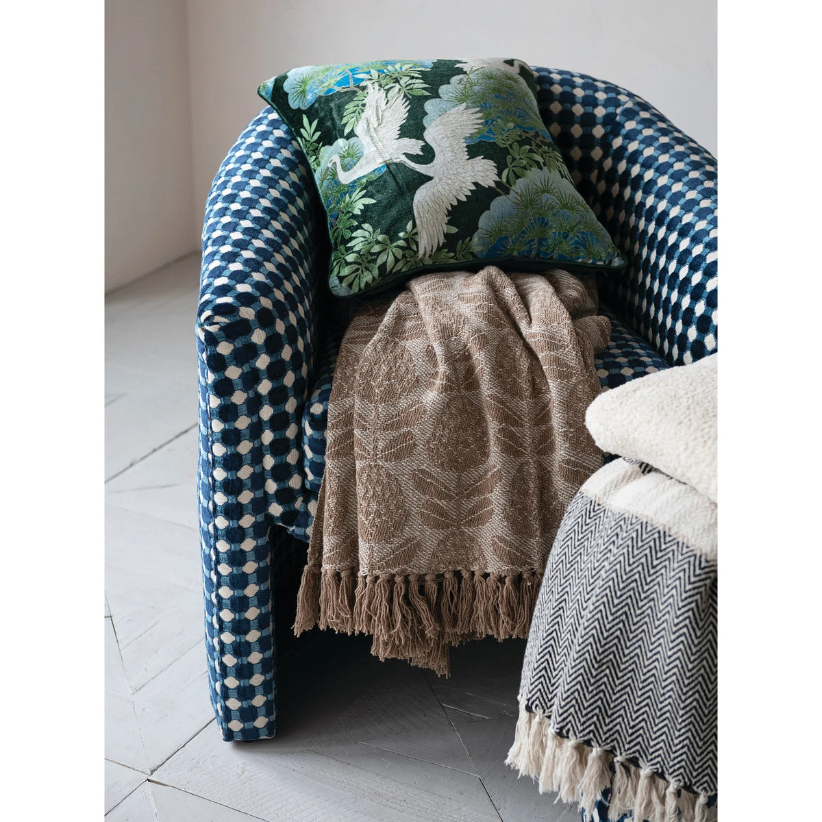 Jacquard Floral Pattern Throw