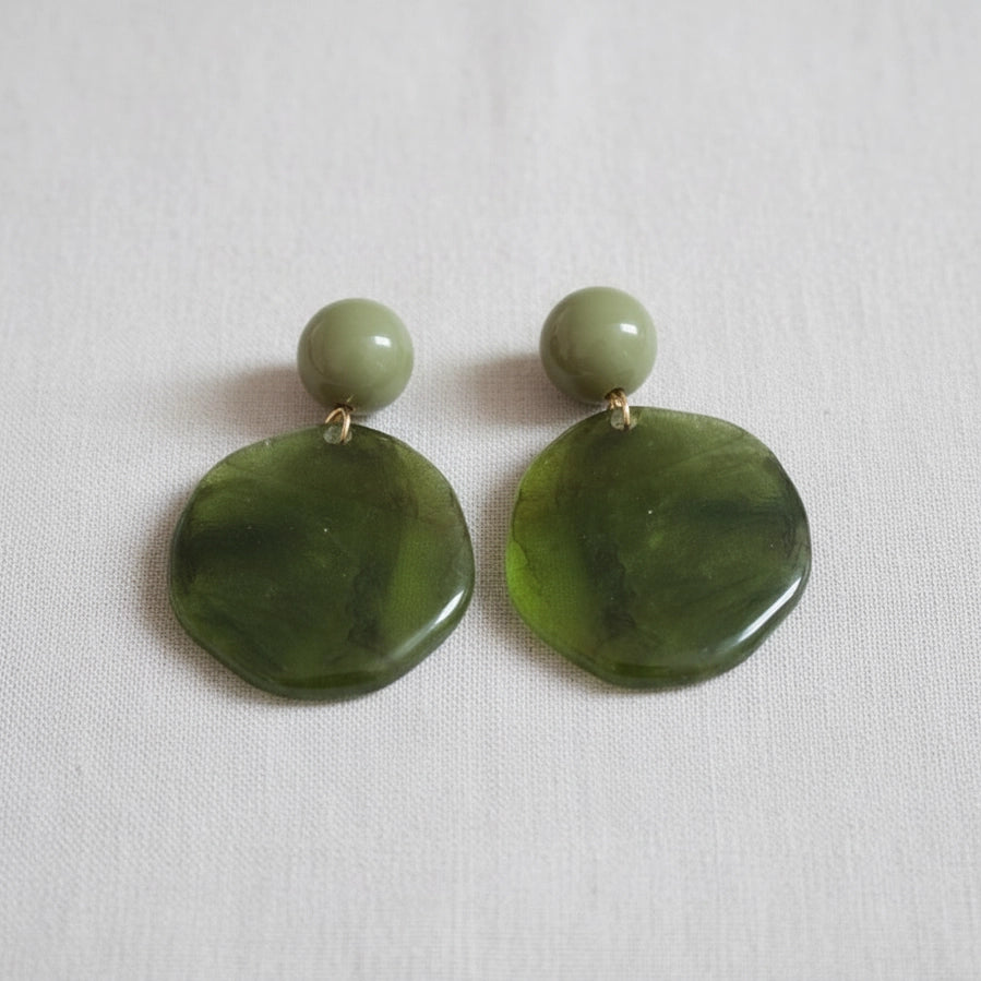 Yvonne Resin Circle Earrings
