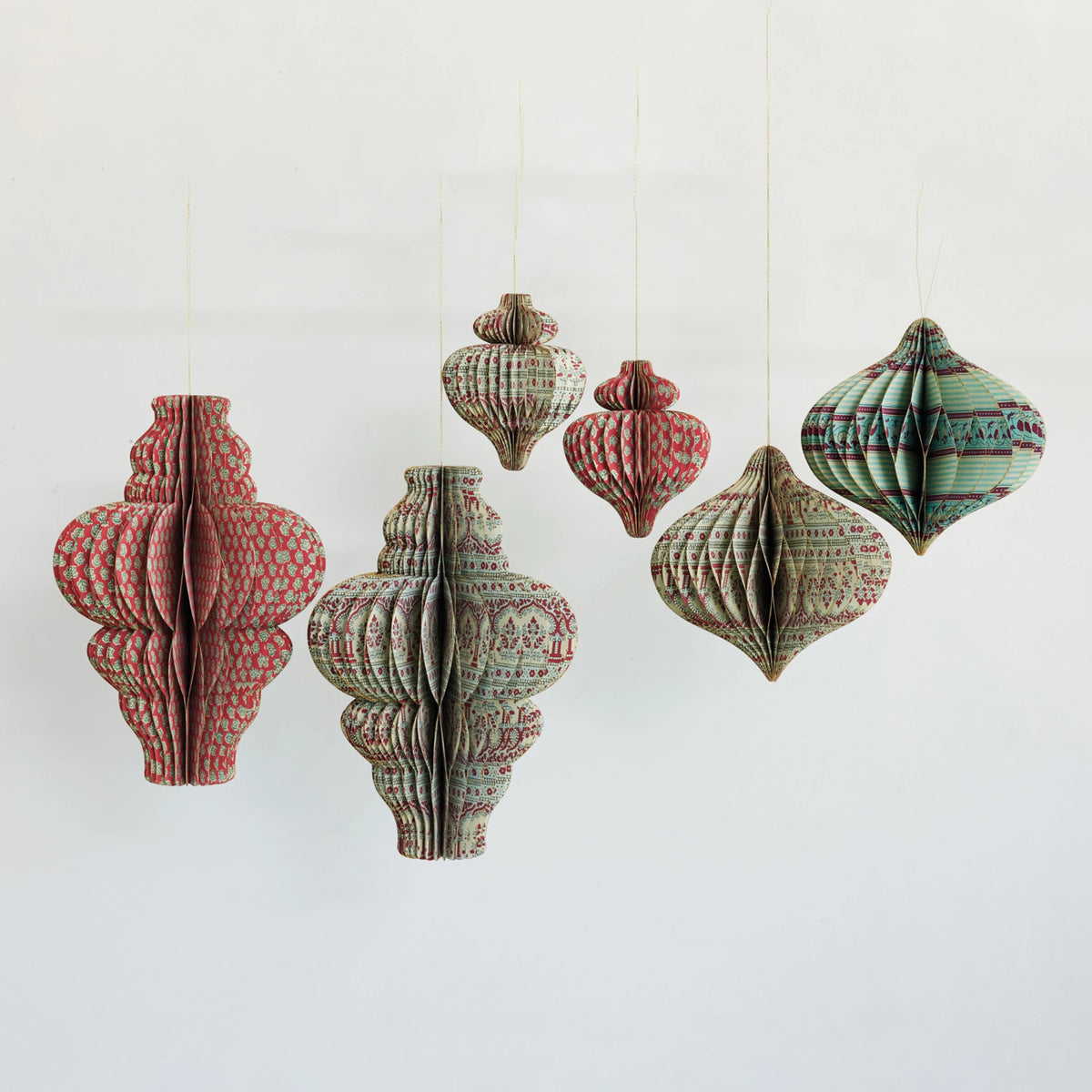Holiday Honeycomb Finial Ornaments