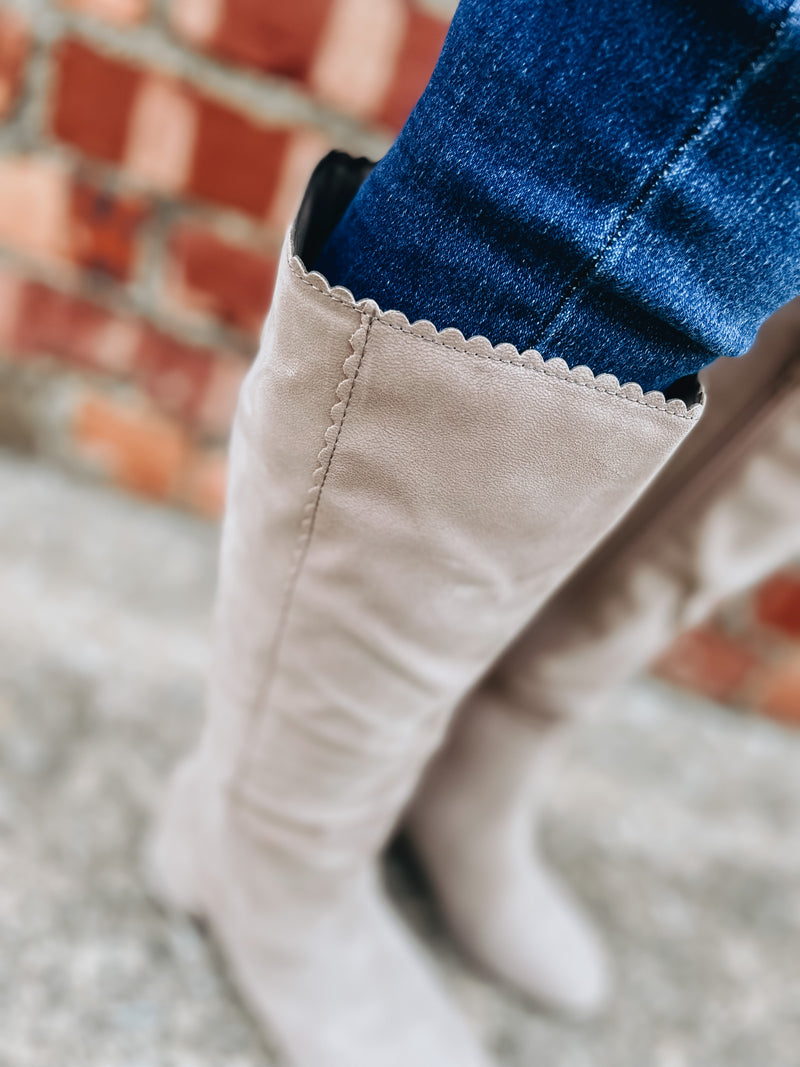 MIA Valyrie Boot