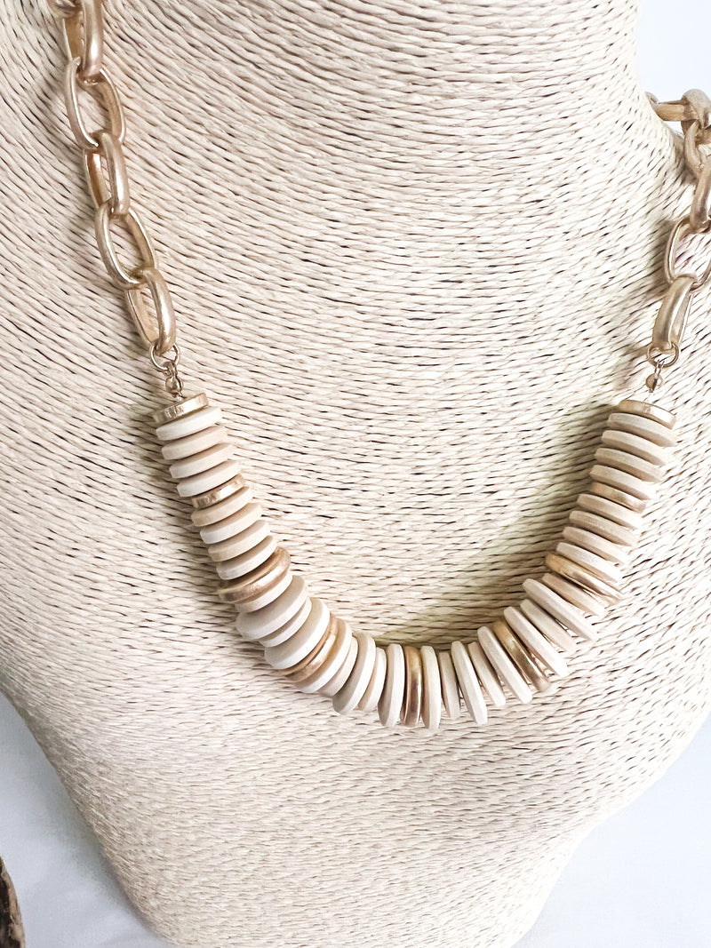 Disc Wood Chain Necklace